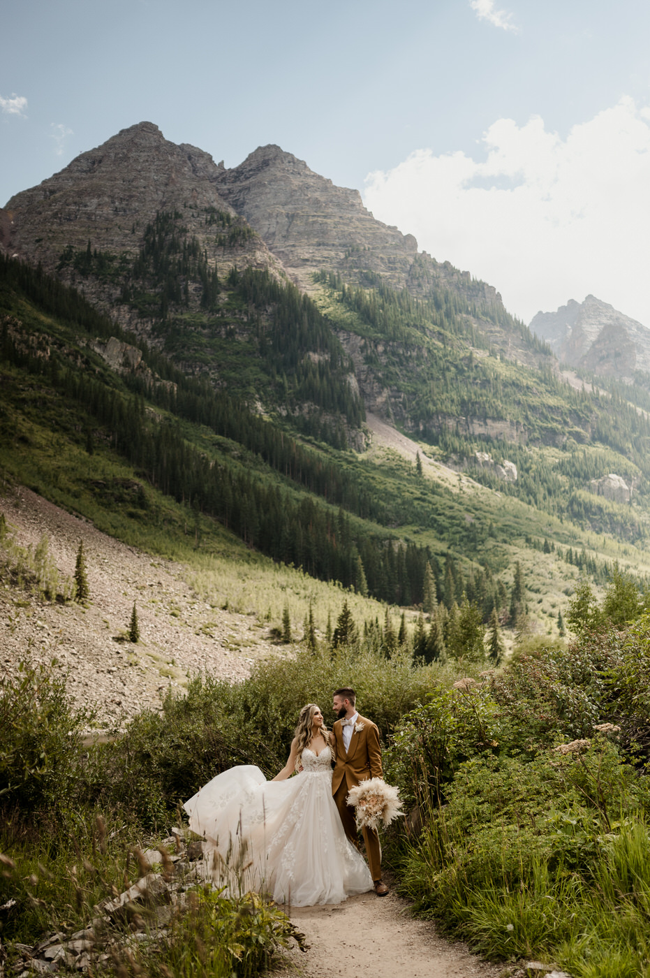 couple eloping at the sand dunes colorado