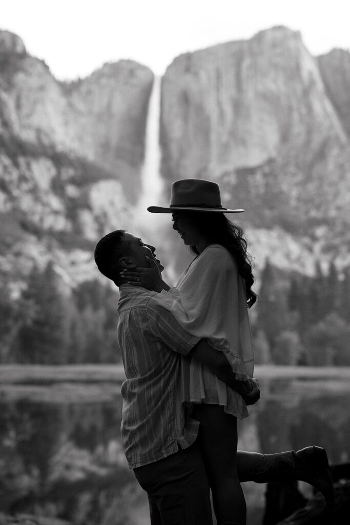 Yosemite Engagement Photos